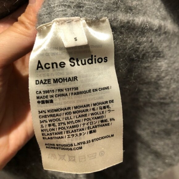 🍂 Dark Blue Off-Shoulder Chunky Mohair Knit Sweater by Acne Studios - Picture 9 of 9